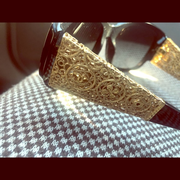 Women’s sunglasses